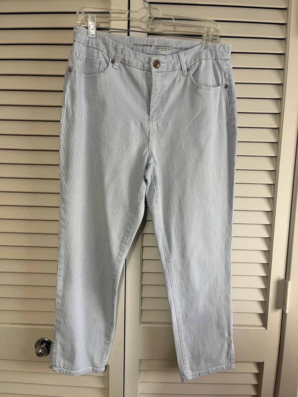Chico's Petite So Slimming Girlfriend Ankle Slim Light Blue Pinstripe Jeans
